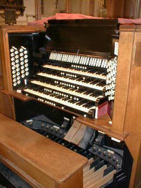 Willis organ at St Mary's, Reading